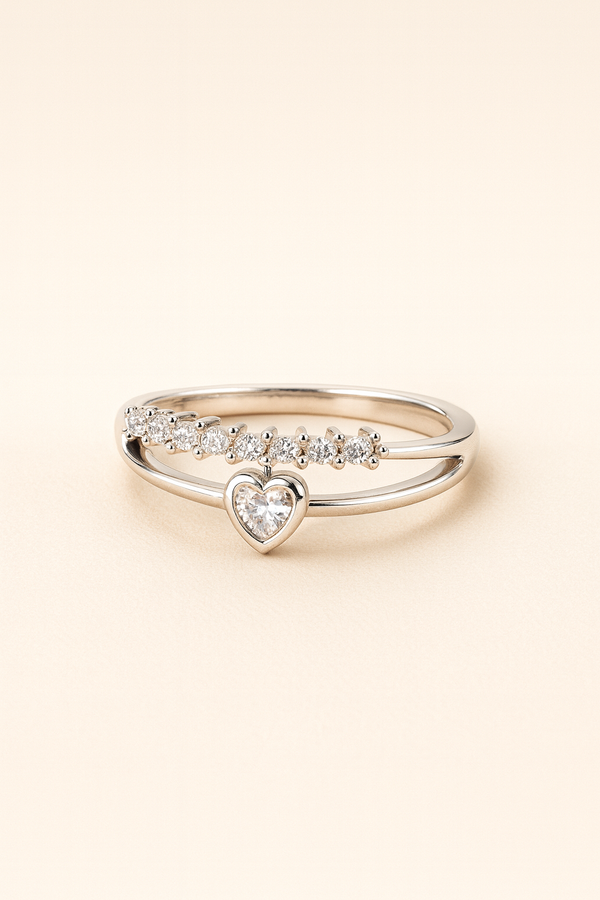 Lustre Heart Ring