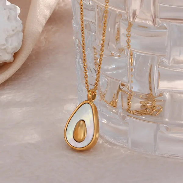 Aurea Drop Pendant